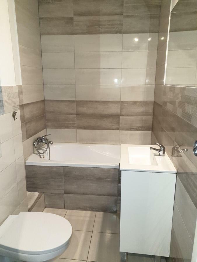 Apartamento Sweet Honey Mieszkanie W Plocku Exterior foto
